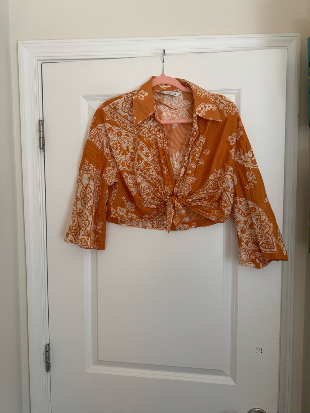 Zara top size small
